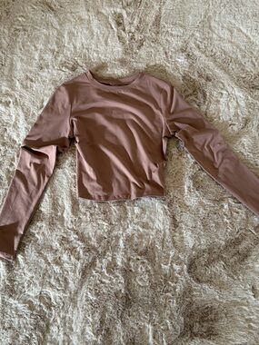 Long sleeve top